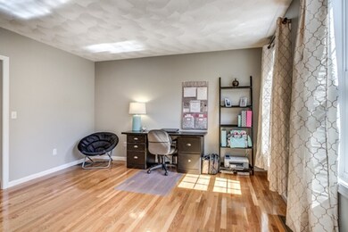 13 Cochrane Rd, Wilmington, MA 01887 - photo 4