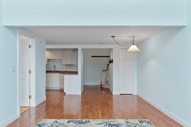 53 Warren St unit 220, Newburyport, MA 01950 - photo 6