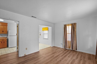 22-P1247252