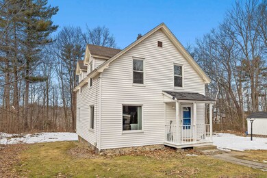 114 Mammoth Rd, Hooksett, NH 03106 - photo 3