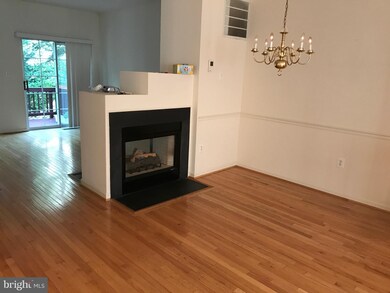 6027 Madison Overlook Ct, Falls Church, VA 22041 - photo 4