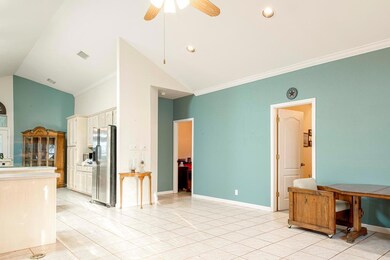 493 Summit Cir, Fredericksburg, TX 78624 - photo 7