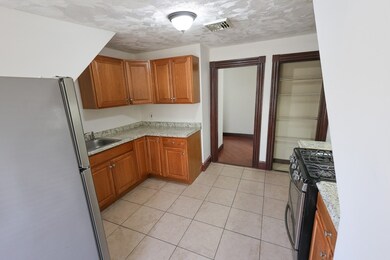 50 Evelyn St unit 3, Mattapan, MA 02126 - photo 4