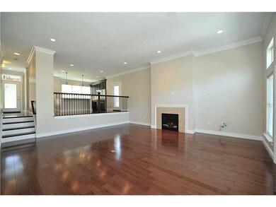 443 Wyola St, Pittsburgh, PA 15211 - photo 7