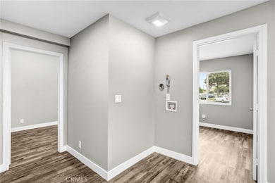 washer/Dryer Hook ups