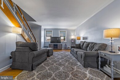 49 Suburban Ln, Upper Darby, PA 19082 - photo 5