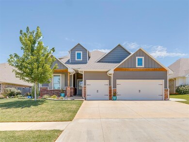 19908 Millstone Crossing Dr, Edmond, OK 73012 - photo 3