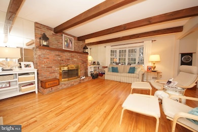 10 Rocky Brook Rd, East Windsor, NJ 08512 - photo 4