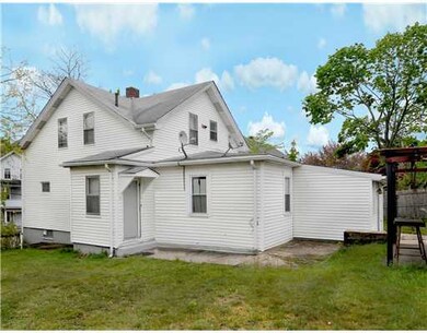 918 Douglas Ave, Providence, RI 02908 - photo 2