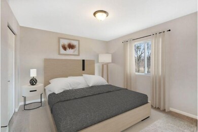 10402 Pennridge Dr, Portage, MI 49024 - photo 5