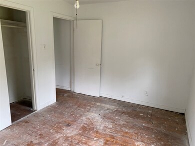 9737 Shady Ln, Houston, TX 77093 - photo 3