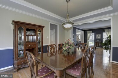 1315 Compton Ct, Sykesville, MD 21784 - photo 3