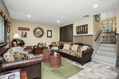 14 Riverview Ct, Greenwich, CT 06831 - photo 4