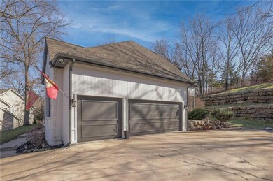 13605 W 54th Terrace, Shawnee, KS 66216 - photo 2