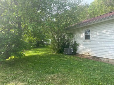 211 9th Street Extension, Watauga, TN 37694 - photo 2