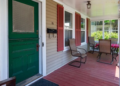 15-Newton-Exterior-4