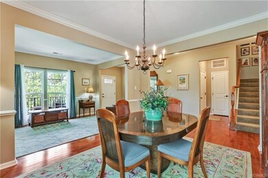 Formal Dining Room is located between Formal Livin