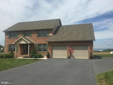 3127 Saint Andrews Dr, Chambersburg, PA 17202 - photo 6