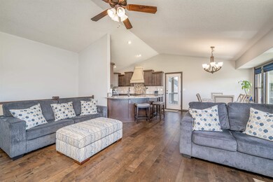 8541 W Candlewood Ct, Wichita, KS 67205 - photo 4