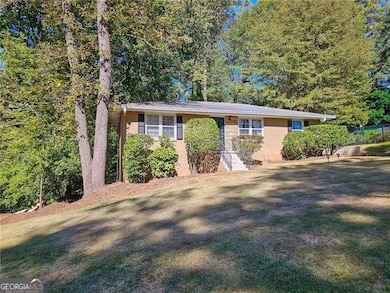 990 Willivee Dr, Decatur, GA 30033 - photo 2