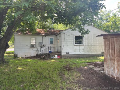 221 12th Ave NE, Ardmore, OK 73401 - photo 4
