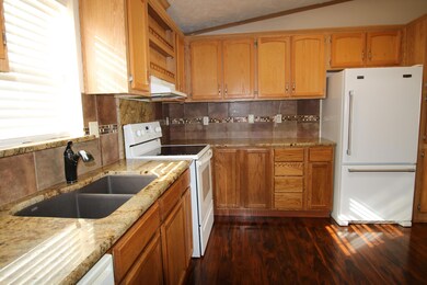Kitchen 3