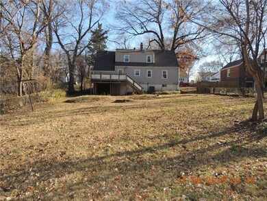 3228 S Cedar Ave, Independence, MO 64052 - photo 6