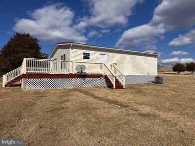 177 Halycon Ln, Berkeley Springs, WV 25411 - photo 3