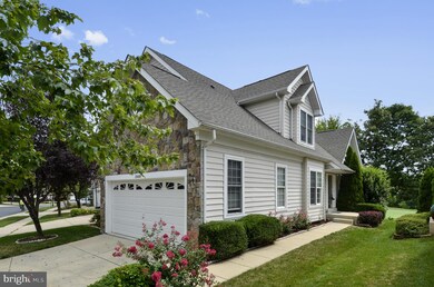 25608 Creek Run Terrace, Chantilly, VA 20152 - photo 2