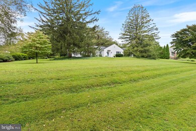 310 N Broad St, Kennett Square, PA 19348 - photo 2