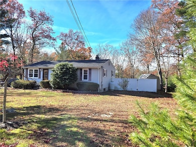 416 Gardiner Rd, West Kingston, RI 02892 - photo 3