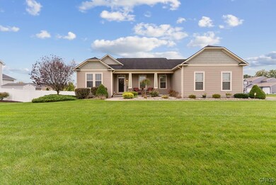 Great Curb Appeal!