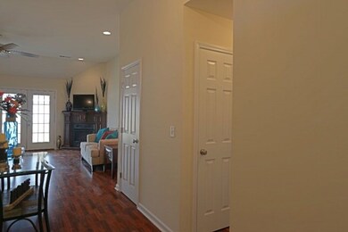 Foyer In