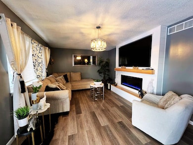 2412 Webster Ave, Dodge City, KS 67801 - photo 2