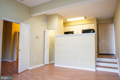1611 Carriage House Terrace unit DD, Silver Spring, MD 20904 - photo 4