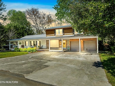 7539 W Old Highway 73, Townsend, TN 37882 - photo 2