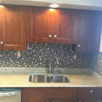 741 S 8th St, Allentown, PA 18103 - photo 6