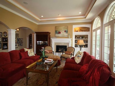 12073 Hawthorn Ridge, Fishers, IN 46037 - photo 5