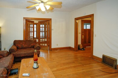 918 W Vine-105