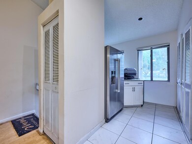 305 Harbour Pointe Way, Greenacres, FL 33413 - photo 4