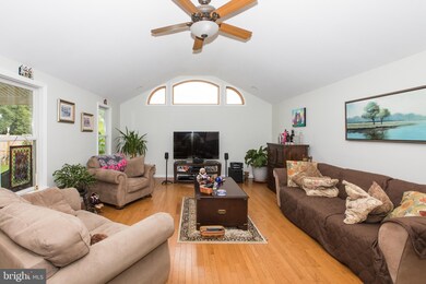 3601 Willingham Ave, Reading, PA 19605 - photo 7