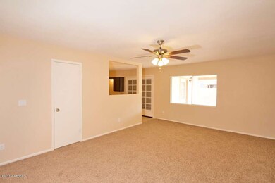 318 E Jacaranda St, Mesa, AZ 85201 - photo 7