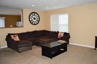 6469 Crab Apple Dr unit 46469, Canal Winchester, OH 43110 - photo 3