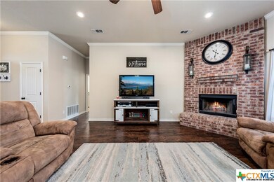 506 Kayla St, Troy, TX 76579 - photo 5