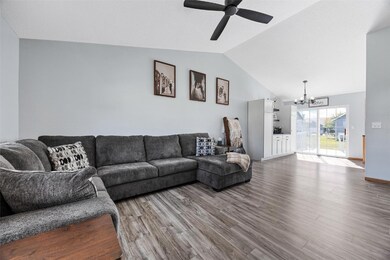 4101 M Ave NW, Cedar Rapids, IA 52405 - photo 6