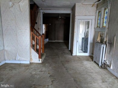 338 N Hilton St, Baltimore, MD 21229 - photo 2