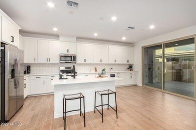 11 Beauchamp #101