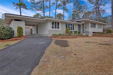 2204 Mcbain Dr, Fayetteville, NC 28305 - photo 5