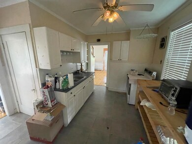 8 Perkins Place, Berlin, NH 03570 - photo 4