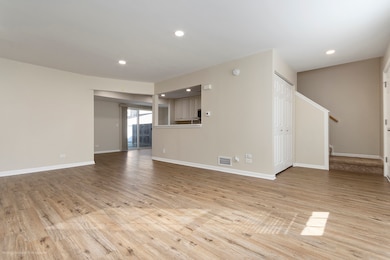 653 Serendipity Dr unit 9207, Aurora, IL 60504 - photo 4